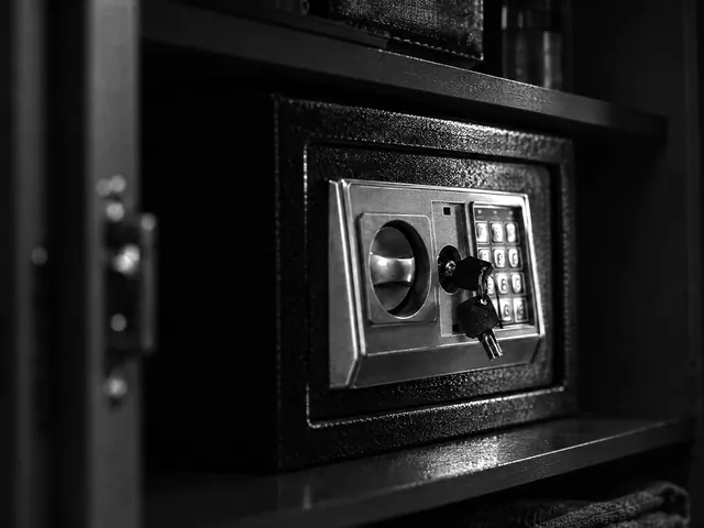 Fast Locksmith technician at work in Vancouver